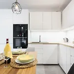 Niedzialkowskiego By Renters شقة *