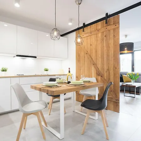 Niedzialkowskiego By Renters Apartmán *