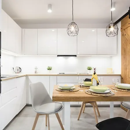 Niedzialkowskiego By Renters *