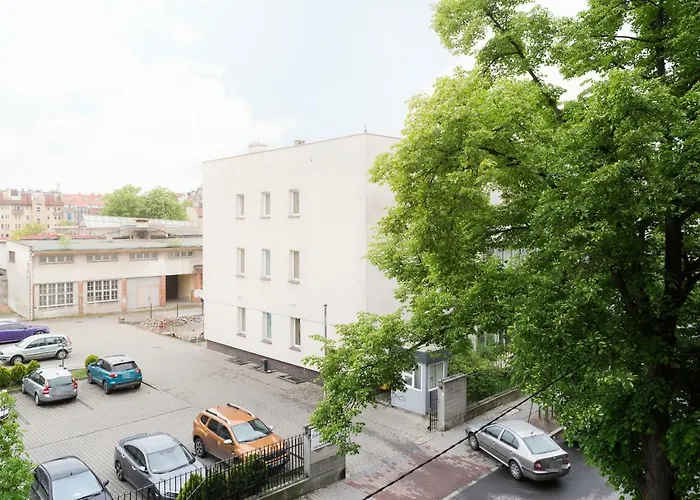 Niedzialkowskiego By Renters Apartment